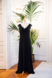 Abito cerimonia lungo in pizzo con paillettes, scollo all’americana e schiena nuda, Sofia Provera Atelier