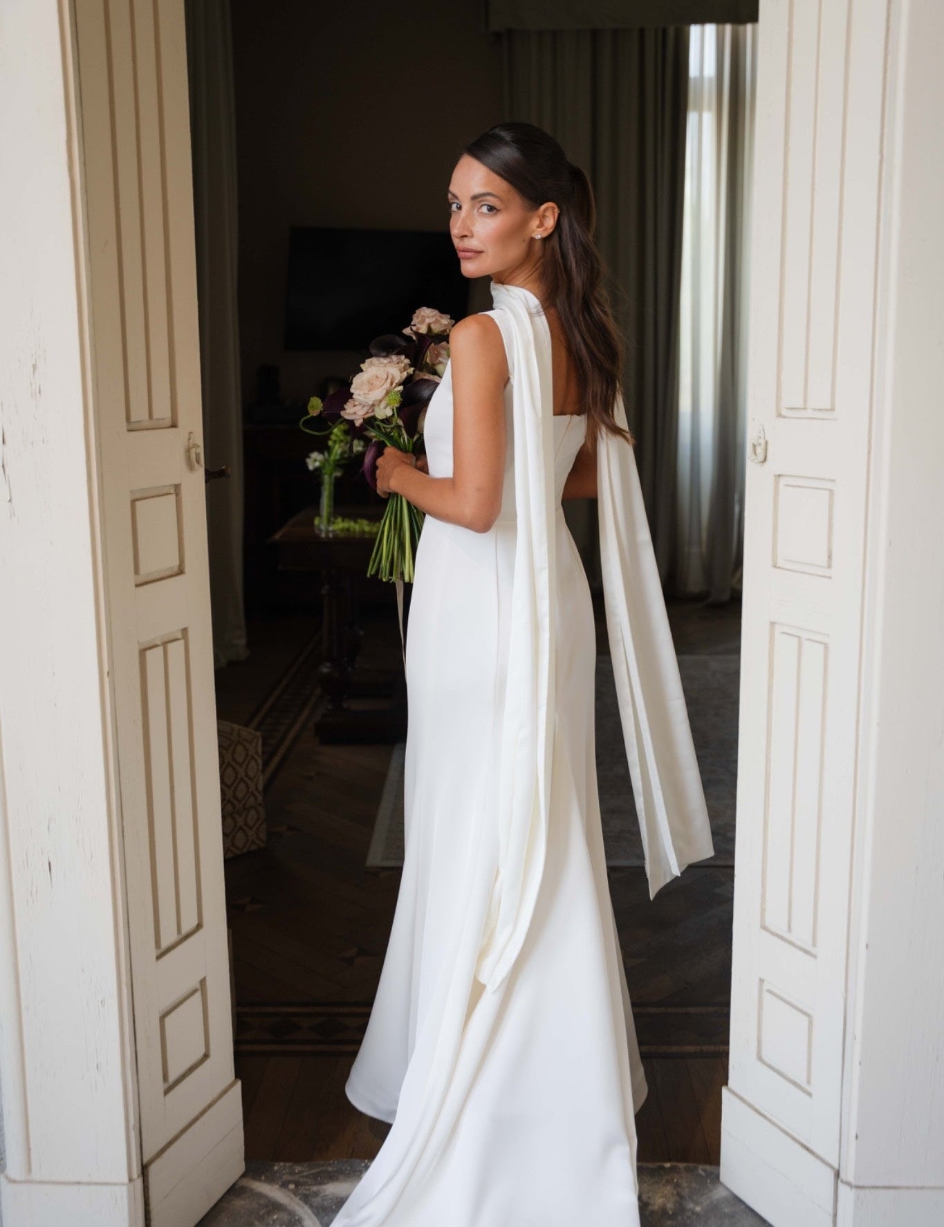 Secondo abito da sposa per il ricevimento: idee eleganti per il cambio d’abito da sposa