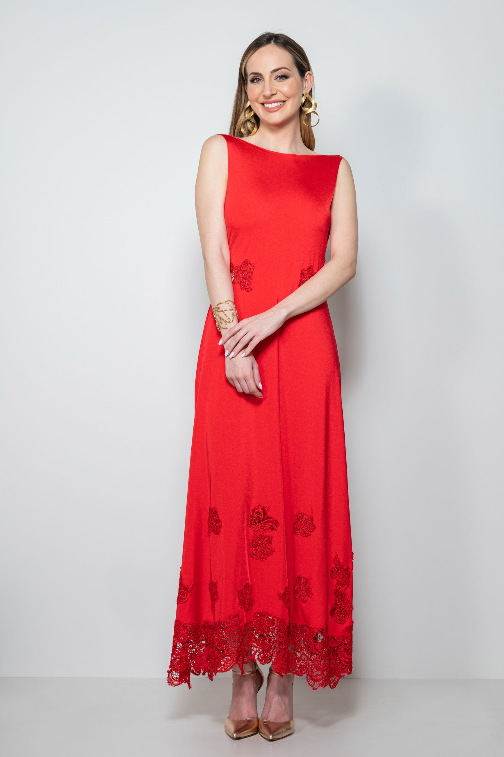 Vestito rosso lungo in jersey con scollo sulla schiena – Merita di Sofia Provera Atelier