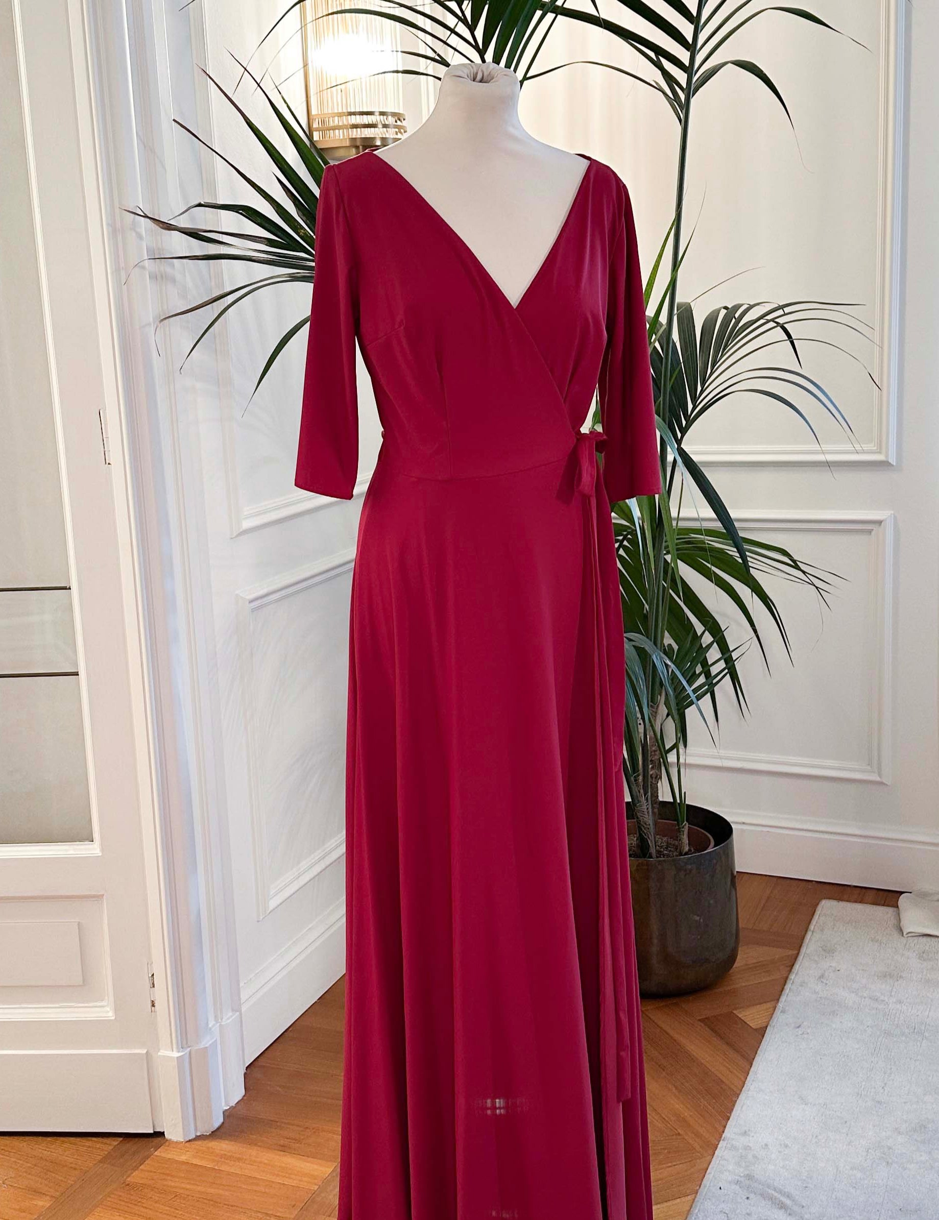 Abito mamma sposa galateo lungo, colore borgogna, maniche tre quarti, Sofia Provera Atelier