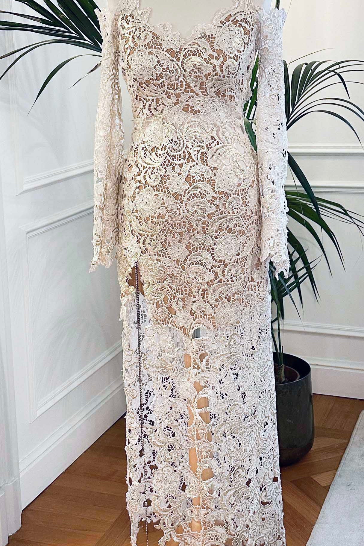 Vestiti 18esimo in pizzo macramè bianco con Swarovski e schiena gioiello – modello Riad, Sofia Provera