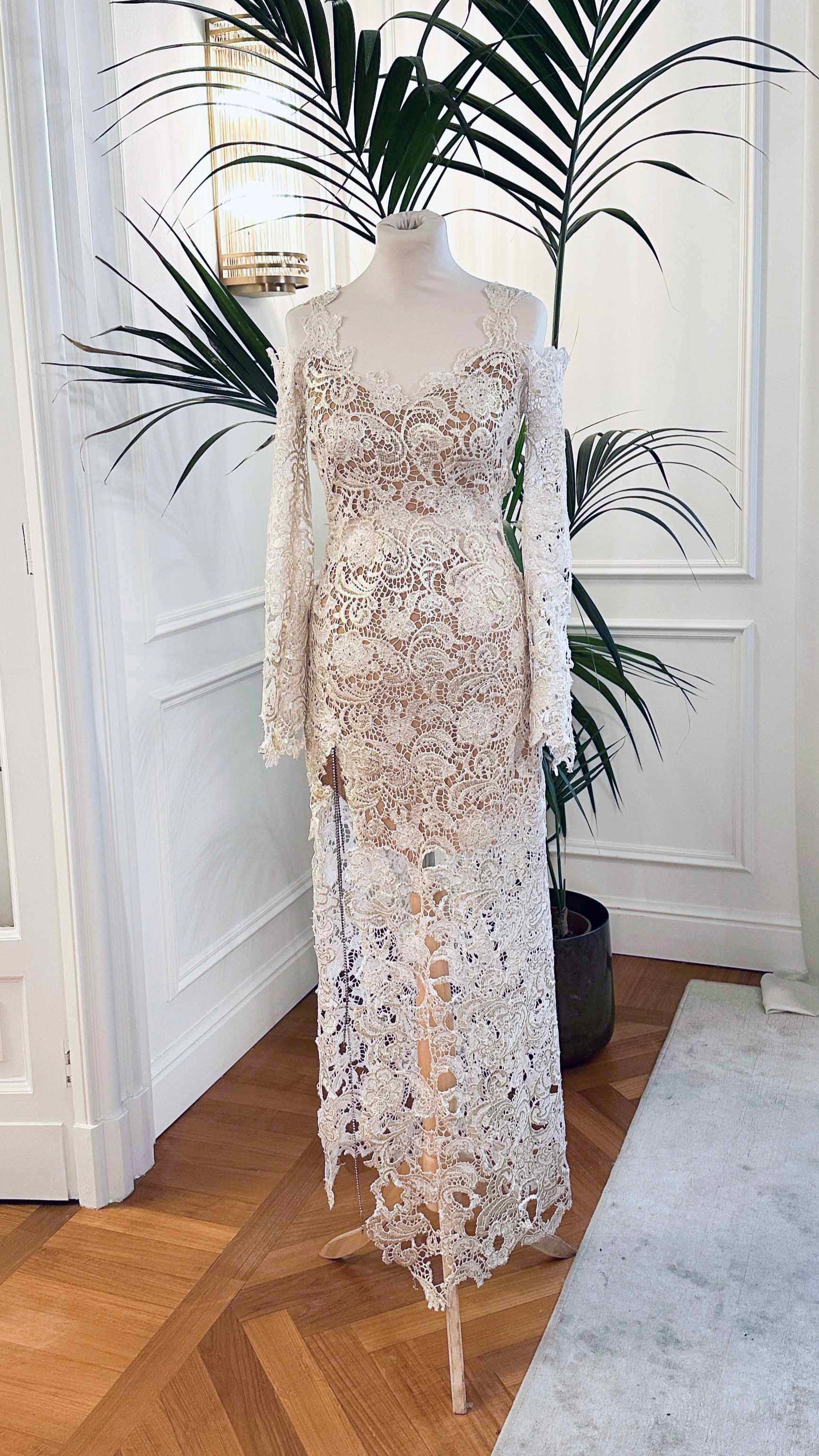 Vestiti 18esimo in pizzo macramè bianco con Swarovski e schiena gioiello – modello Riad, Sofia Provera