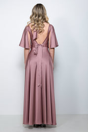 Abito cerimonia lungo in satin color terracotta con scollo a barchetta e spacco laterale – Sofia Provera Atelier