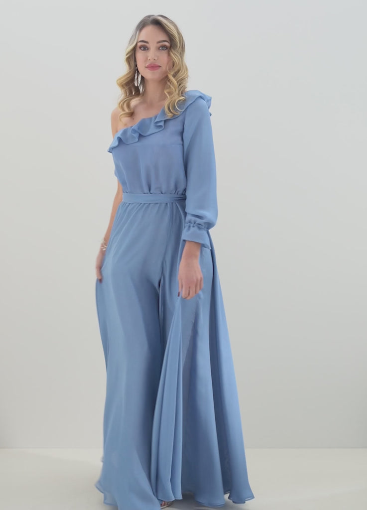 Abito cerimonia lungo in chiffon con scollo asimmetrico e manica a sbuffo – Sofia Provera Atelier